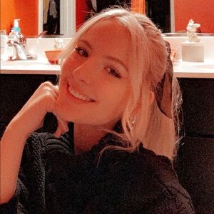 Meet your Posher, Taylor